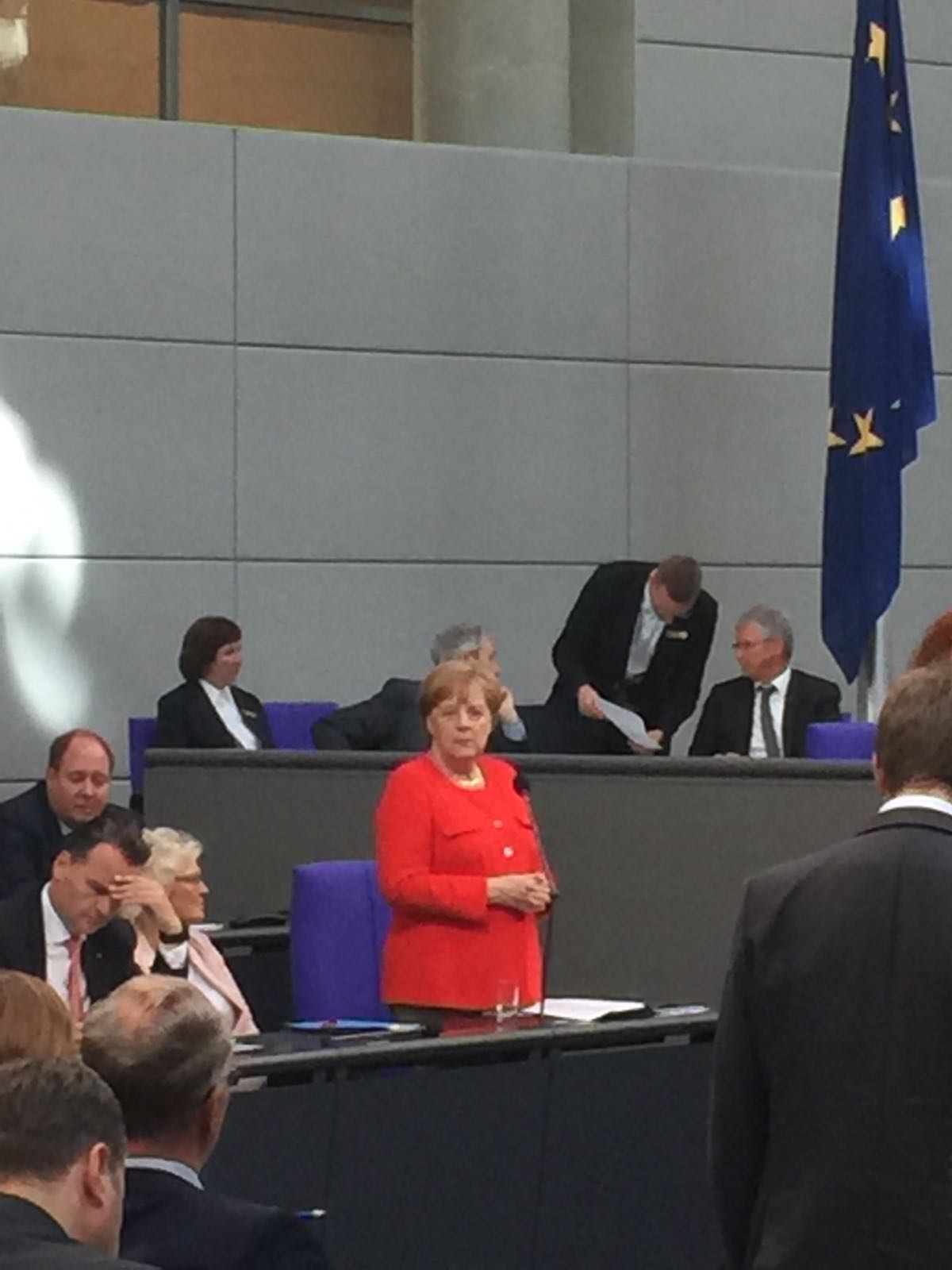 Bundeskanzlerin Angela Merkel bei der Regierungsbefragung